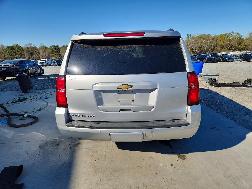 45547476 :رقم المزاد ، 1GNSCHKCXKR244945 vin ، 2019 Chevrolet Suburban مزاد بيع
