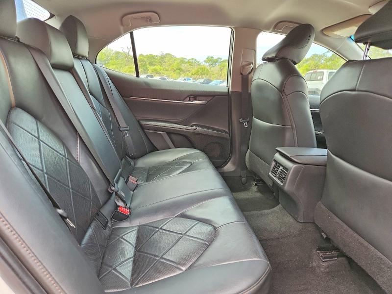 Продаж на аукціоні авто 2018 Toyota Camry, vin: 4T1B11HK8JU019595, номер лоту: 46878196