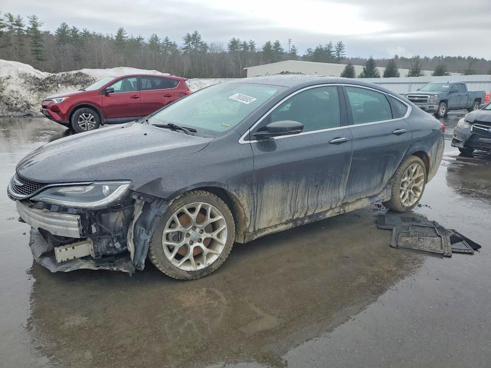 79930695 :رقم المزاد ، 1C3CCCEG5FN656433 vin ، 2015 Chrysler 200 مزاد بيع
