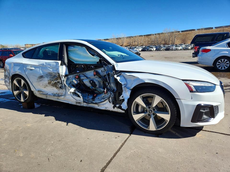 Продажа на аукционе авто 2021 Audi A5, vin: WAUFACF5XMA007126, номер лота: 79742615