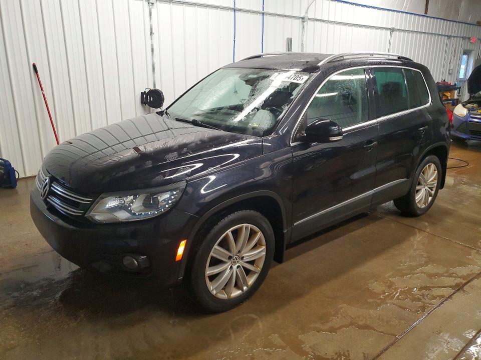 79904705 :رقم المزاد ، WVGBV7AX5GW066044 vin ، 2016 Volkswagen Tiguan مزاد بيع