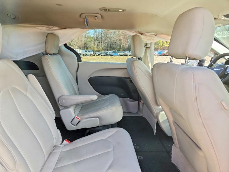 2017 Chrysler Pacifica მანქანა იყიდება აუქციონზე, vin: 2C4RC1CG4HR657737, აუქციონის ნომერი: 45453696