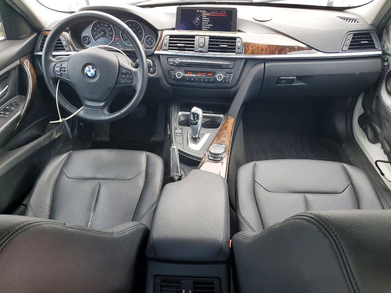 2015 Bmw 320 მანქანა იყიდება აუქციონზე, vin: WBA3C3G54FNS76035, აუქციონის ნომერი: 47578876
