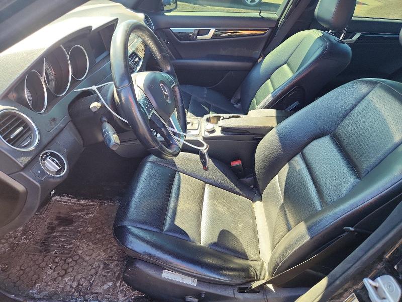 Продажа на аукционе авто 2012 Mercedes-benz C, vin: WDDGF8BB8CF921528, номер лота: 47360706