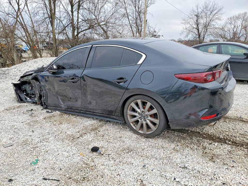 2021 Mazda 3 მანქანა იყიდება აუქციონზე, vin: JM1BPABL7M1322572, აუქციონის ნომერი: 46416906