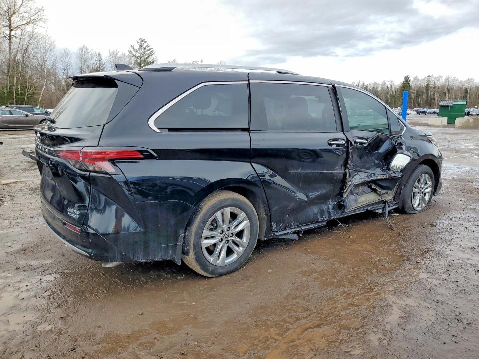 79826095 :رقم المزاد ، 5TDGSKFC6RS138982 vin ، 2024 Toyota Sienna مزاد بيع