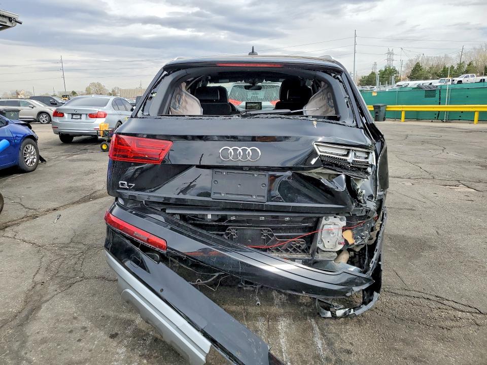 2019 Audi Q7 მანქანა იყიდება აუქციონზე, vin: WA1LAAF74KD013876, აუქციონის ნომერი: 46535446