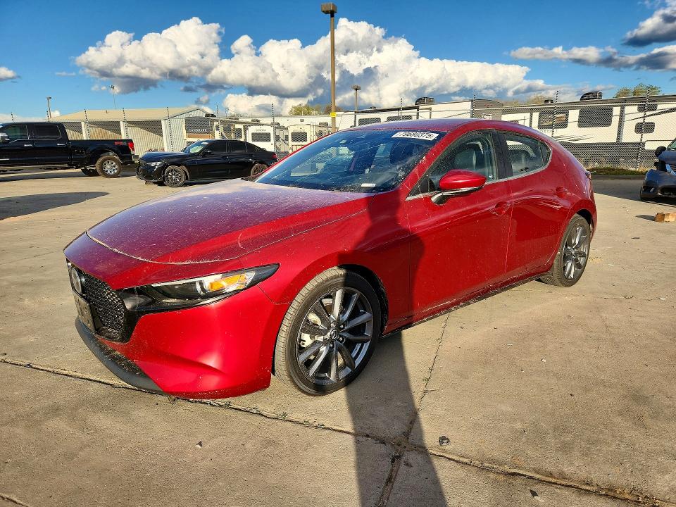 Продажа на аукционе авто 2019 Mazda 3, vin: JM1BPAMMXK1136821, номер лота: 79680375