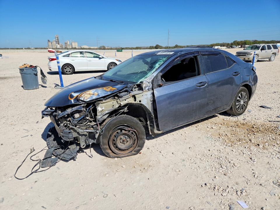 Продаж на аукціоні авто 2016 Toyota Corolla, vin: 5YFBURHE9GP399833, номер лоту: 46819856
