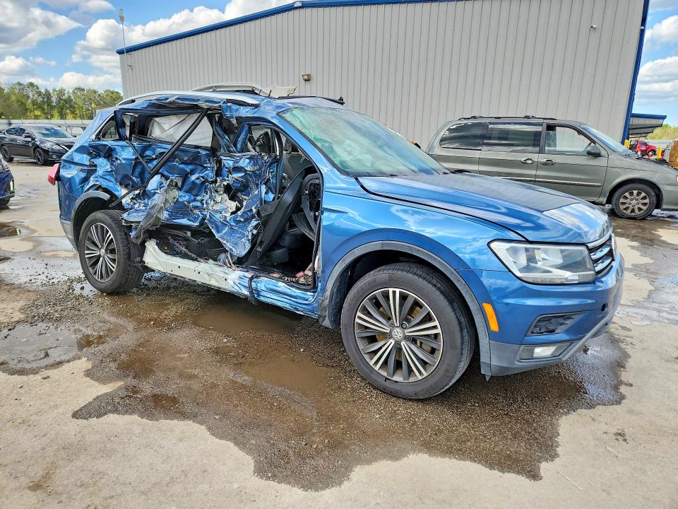 Продажа на аукционе авто 2019 Volkswagen Tiguan, vin: 3VV3B7AX0KM102427, номер лота: 47993716