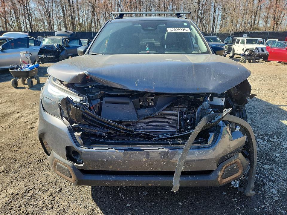 Продажа на аукционе авто 2025 Subaru Forester, vin: JF2SLSJD8SH401671, номер лота: 42039376