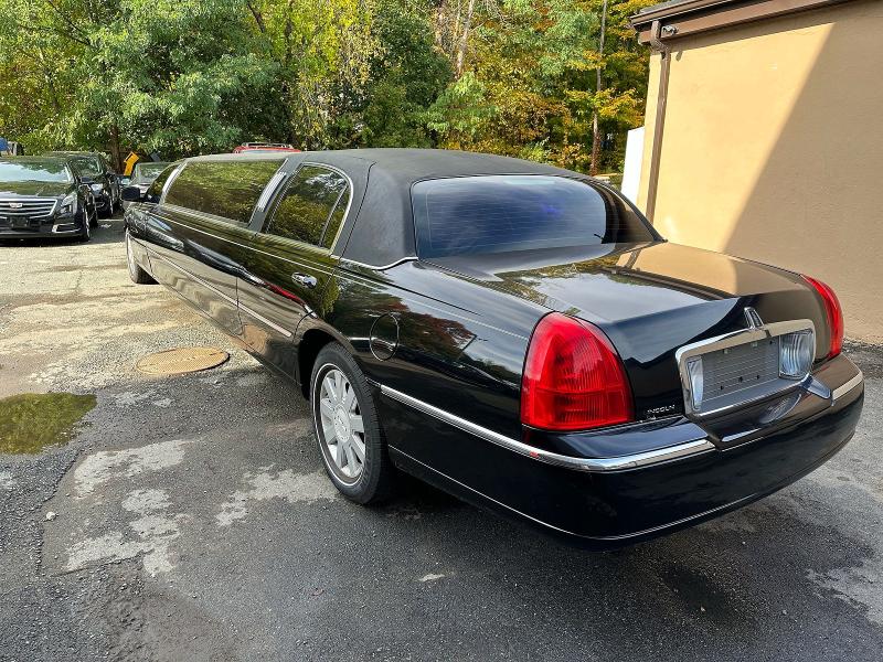 Aukcja sprzedaży 2005 Lincoln Town Car, vin: 1L1FM88W85Y654529, numer aukcji: 45443476
