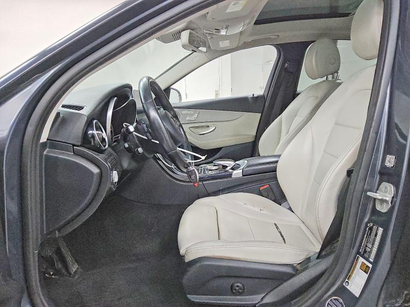 2016 Mercedes-benz C მანქანა იყიდება აუქციონზე, vin: 55SWF4KB8GU121335, აუქციონის ნომერი: 47309616