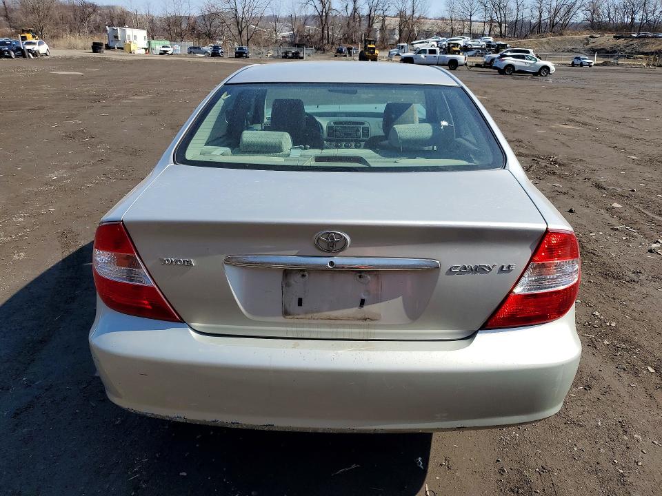 45593006 :رقم المزاد ، 4T1BE32KX3U771309 vin ، 2003 Toyota Camry مزاد بيع