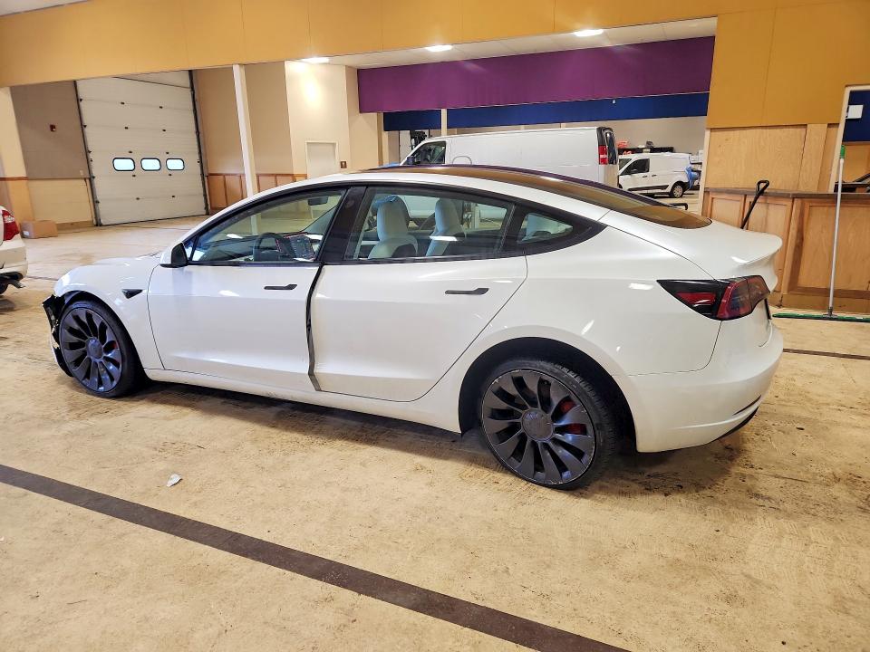 Продажа на аукционе авто 2023 Tesla Model 3, vin: 5YJ3E1EC3PF632753, номер лота: 47180526