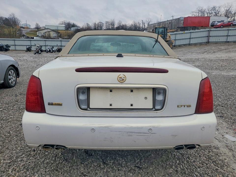 2004 Cadillac Deville მანქანა იყიდება აუქციონზე, vin: 1G6KF57984U175669, აუქციონის ნომერი: 79883005