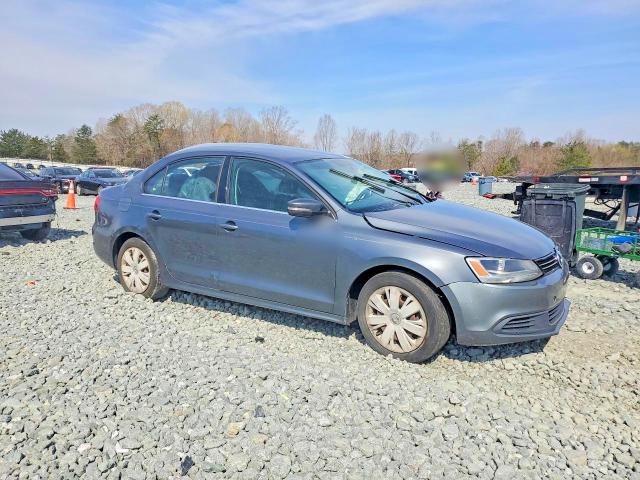 2013 Volkswagen Jetta მანქანა იყიდება აუქციონზე, vin: 3VWDP7AJ3DM405024, აუქციონის ნომერი: 46911256