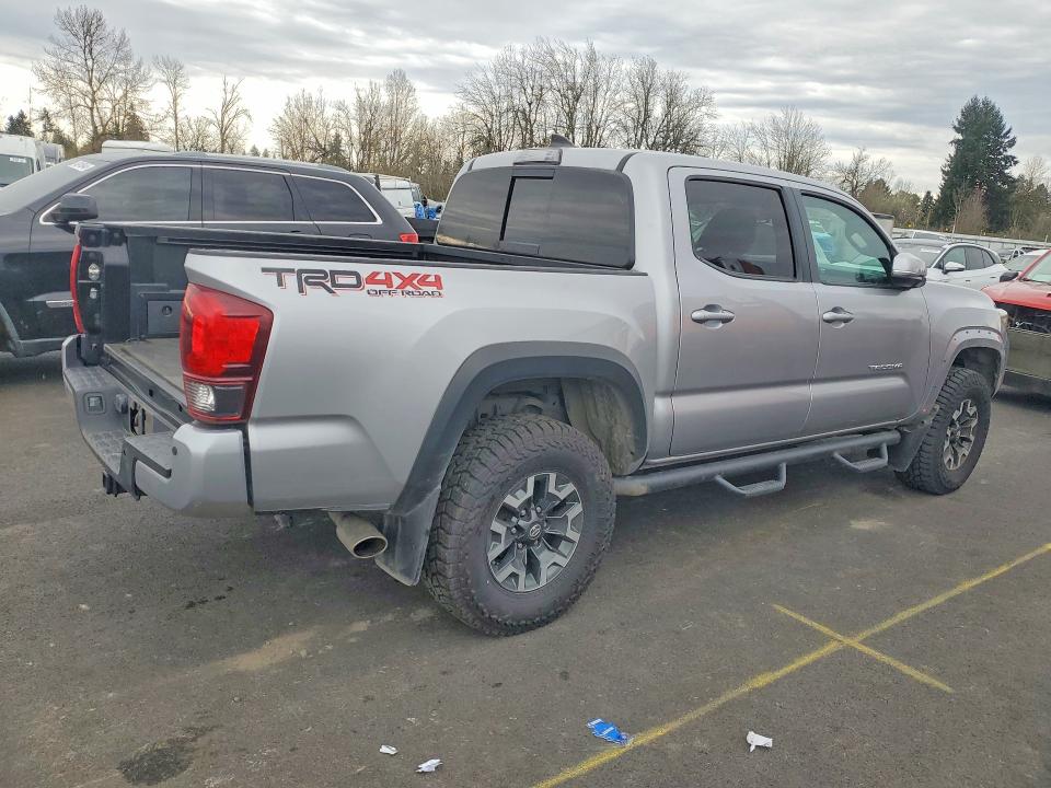 Продаж на аукціоні авто 2018 Toyota Tacoma, vin: 3TMCZ5ANXJM126326, номер лоту: 46205436