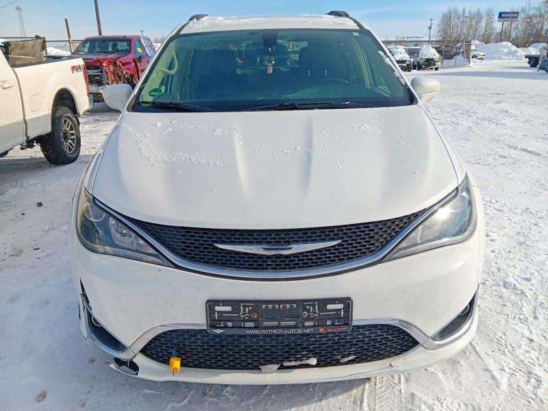 46068286 :رقم المزاد ، 2C4RC1BG3HR642308 vin ، 2017 Chrysler Pacifica مزاد بيع