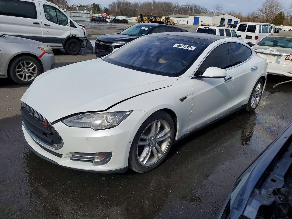 Aukcja sprzedaży 2015 Tesla Model S, vin: 5YJSA1H22FF095883, numer aukcji: 45873926