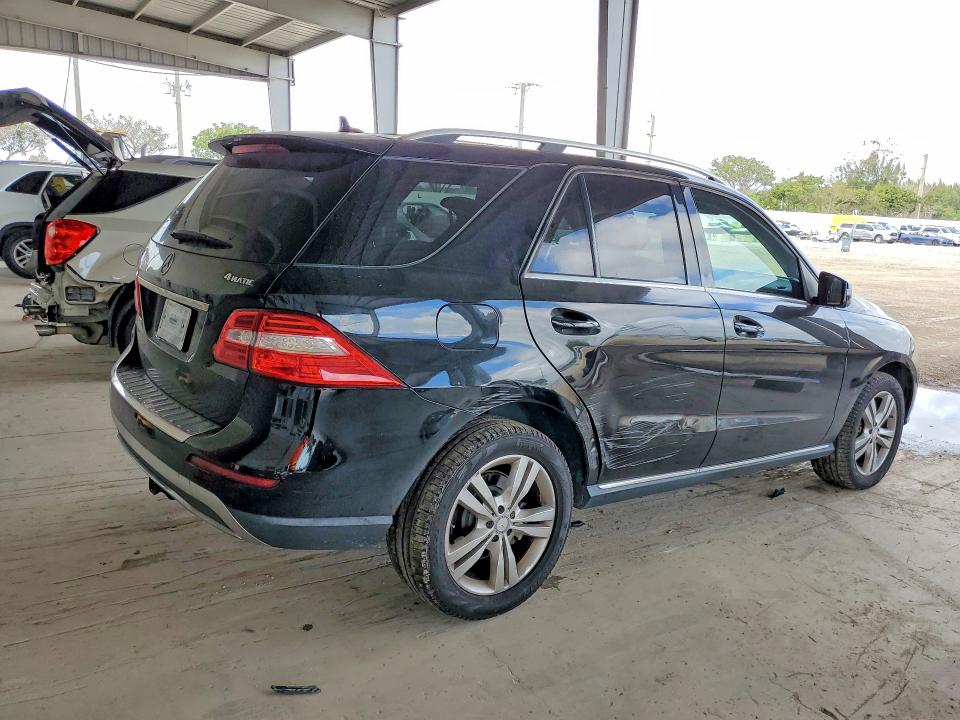 Продажа на аукционе авто 2013 Mercedes-benz Ml, vin: 4JGDA5HBXDA149366, номер лота: 79978495