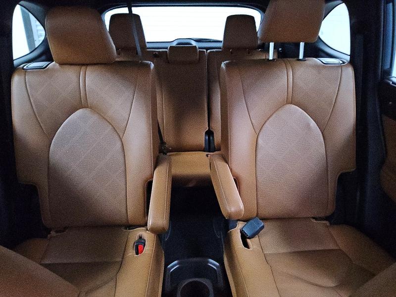76465285 :رقم المزاد ، 5TDFZRBH1NS215737 vin ، 2022 Toyota Highlander مزاد بيع