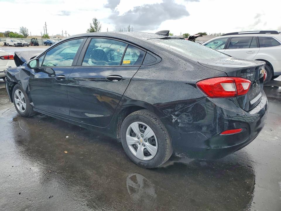 2018 Chevrolet Cruze მანქანა იყიდება აუქციონზე, vin: 1G1BC5SM8J7247135, აუქციონის ნომერი: 46829596