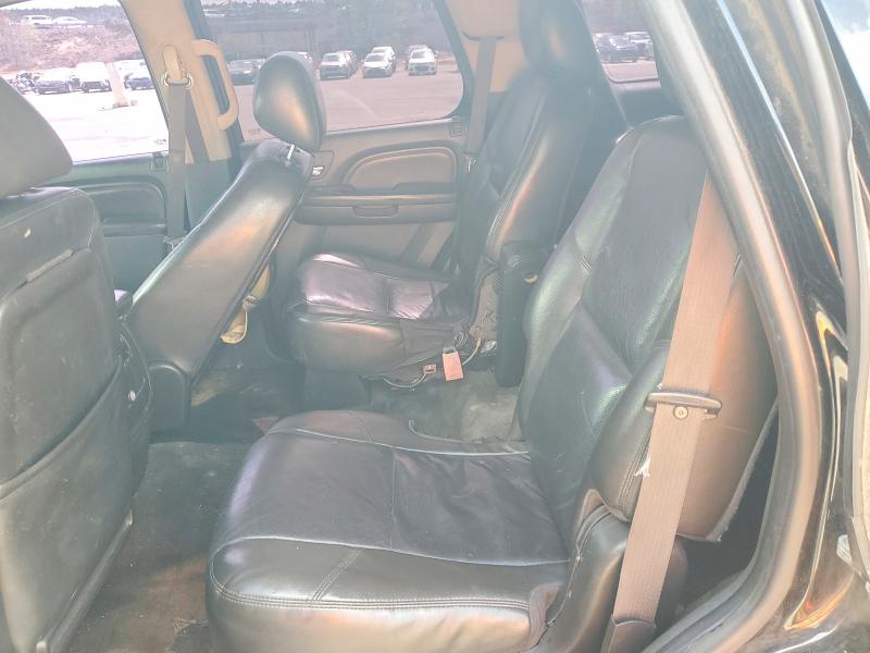 47301516 :رقم المزاد ، 1GKS2EEF2BR213628 vin ، 2011 Gmc Yukon مزاد بيع