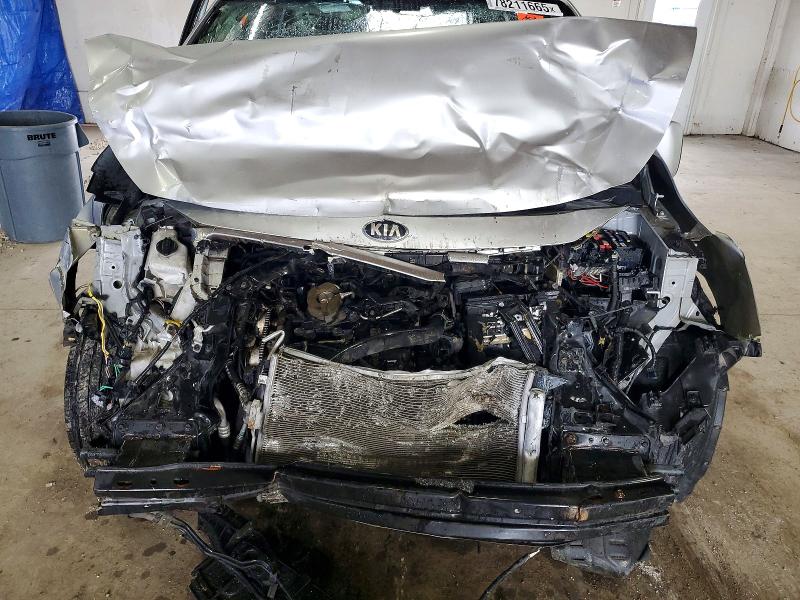 78211665 :رقم المزاد ، KNDMA5C13G6102500 vin ، 2016 Kia Sedona مزاد بيع