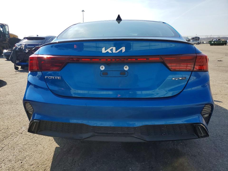 2023 Kia Forte მანქანა იყიდება აუქციონზე, vin: 3KPF54AD9PE641198, აუქციონის ნომერი: 47243566