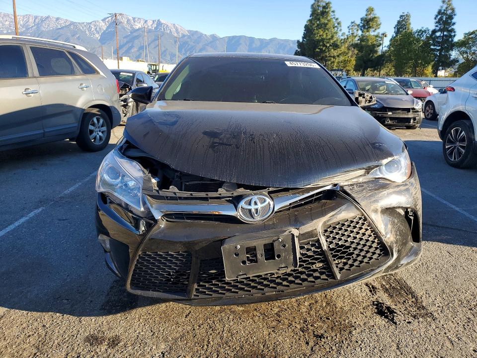 45773206 :رقم المزاد ، 4T1BF1FK6HU449348 vin ، 2017 Toyota Camry مزاد بيع