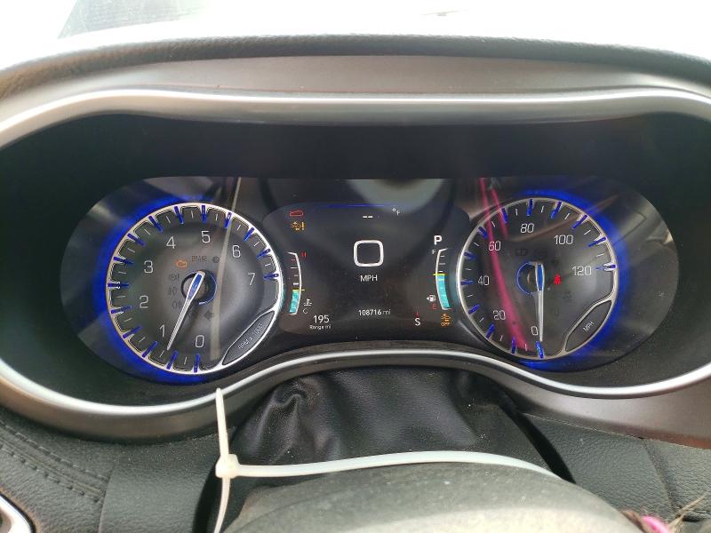 47242756 :رقم المزاد ، 2C4RC1GG8KR523282 vin ، 2019 Chrysler Pacifica مزاد بيع