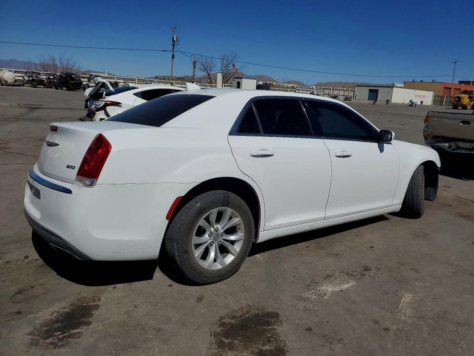 2015 Chrysler 300 მანქანა იყიდება აუქციონზე, vin: 2C3CCAAG0FH755096, აუქციონის ნომერი: 79382135