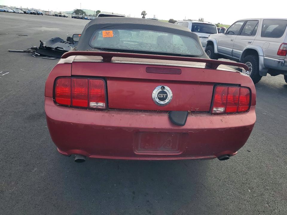 2006 Ford Mustang მანქანა იყიდება აუქციონზე, vin: 1ZVHT85H065129971, აუქციონის ნომერი: 79212495