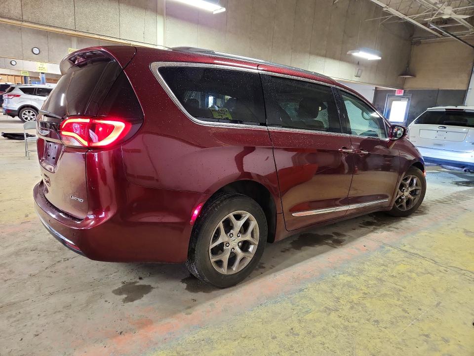 Продаж на аукціоні авто 2017 Chrysler Pacifica, vin: 2C4RC1GG9HR531478, номер лоту: 45949386