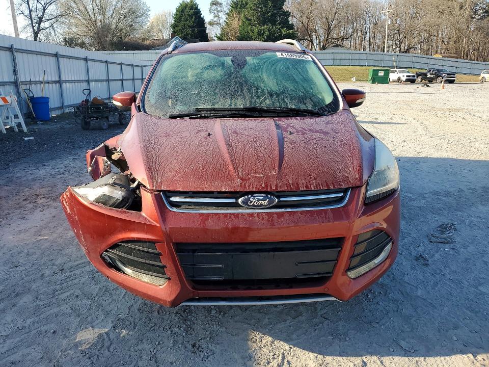 2015 Ford Escape მანქანა იყიდება აუქციონზე, vin: 1FMCU0JXXFUA31119, აუქციონის ნომერი: 41689906