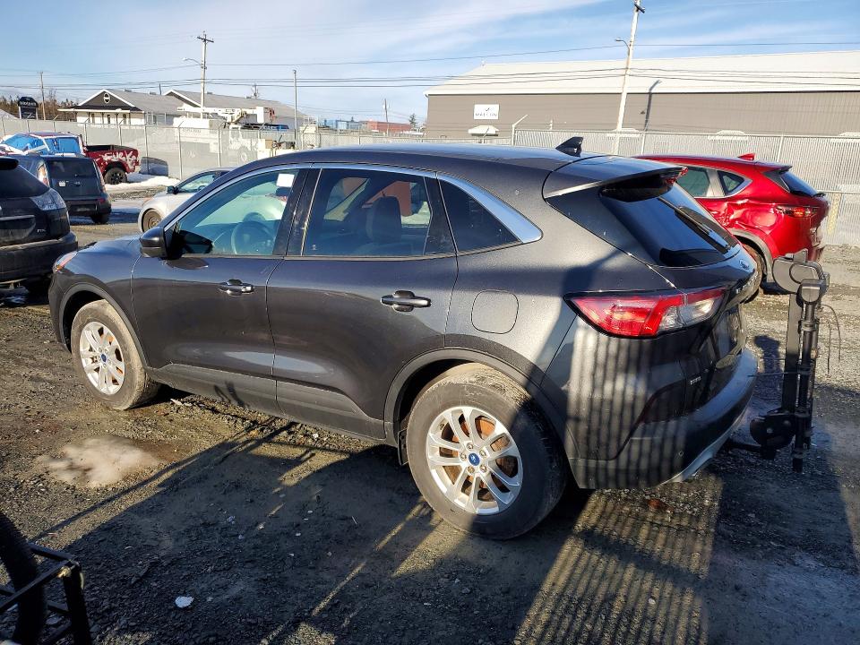 79776345 :رقم المزاد ، 1FMCU9G69LUA41655 vin ، 2020 Ford Truck/van Escape Se 4dr Awd مزاد بيع