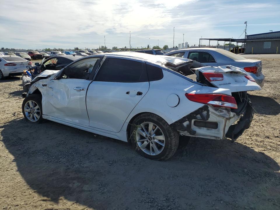 2016 Kia Optima მანქანა იყიდება აუქციონზე, vin: 5XXGT4L37GG026154, აუქციონის ნომერი: 47629406