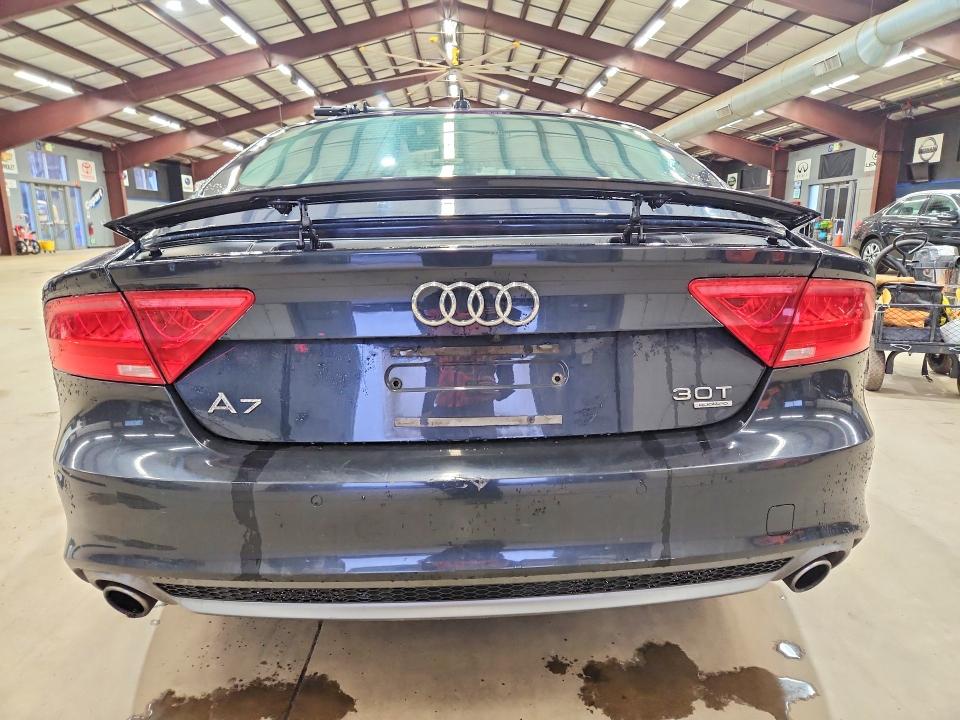 2014 Audi A7 მანქანა იყიდება აუქციონზე, vin: WAU2GAFC3EN067338, აუქციონის ნომერი: 45775256