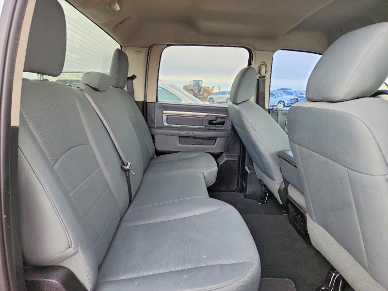 48120016 :رقم المزاد ، 1C6RR7LT9KS532471 vin ، 2019 Ram 1500 Classic مزاد بيع