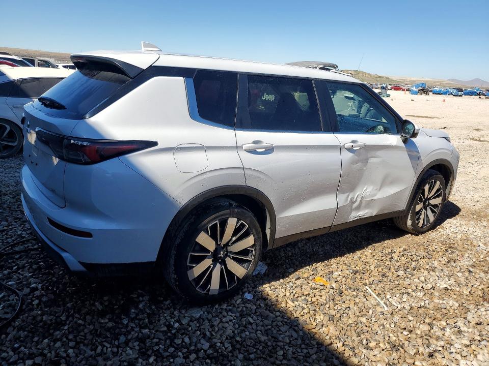 Продаж на аукціоні авто 2025 Mitsubishi Outlander, vin: JA4J4VA83SZ019936, номер лоту: 46716106