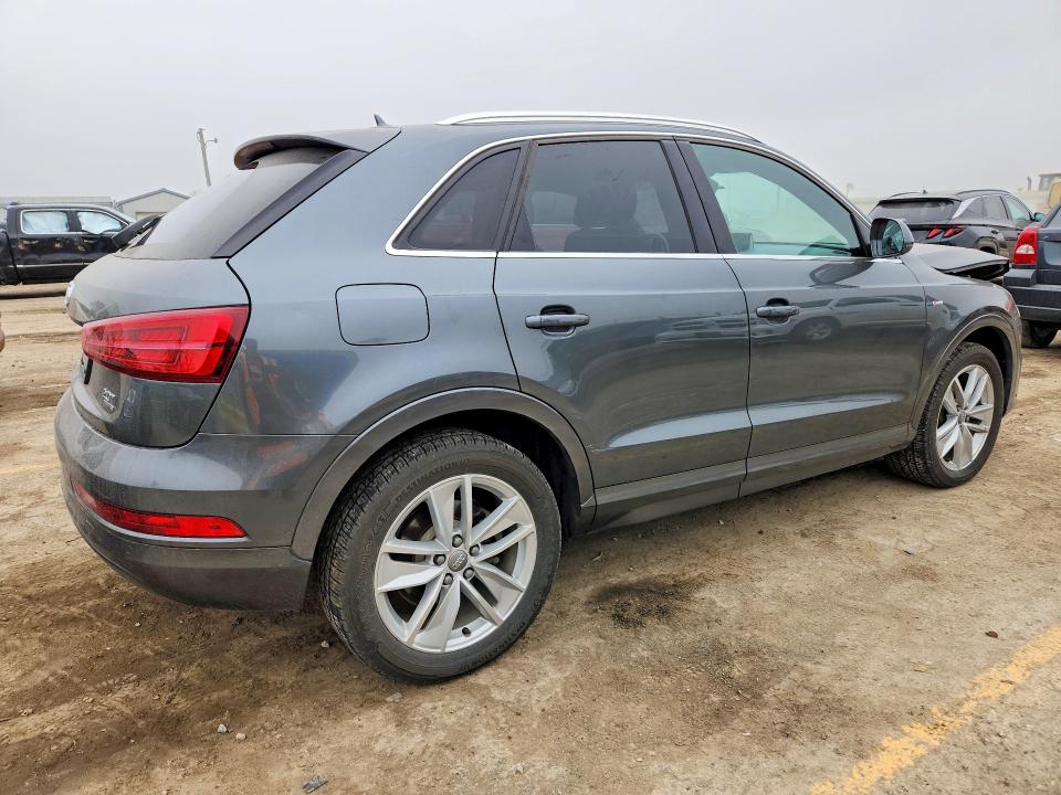 2018 Audi Q3 მანქანა იყიდება აუქციონზე, vin: WA1JCCFS8JR011633, აუქციონის ნომერი: 79682975