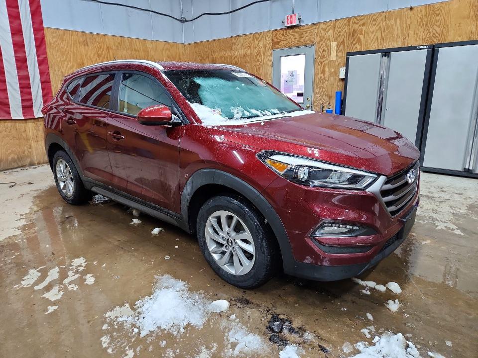 2016 Hyundai Tucson მანქანა იყიდება აუქციონზე, vin: KM8J3CA46GU195633, აუქციონის ნომერი: 46375016