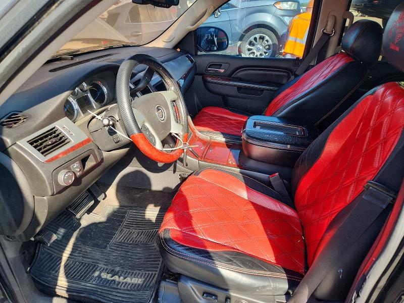 2013 Cadillac Escalade მანქანა იყიდება აუქციონზე, vin: 1GYS4BEF6DR192705, აუქციონის ნომერი: 47265866
