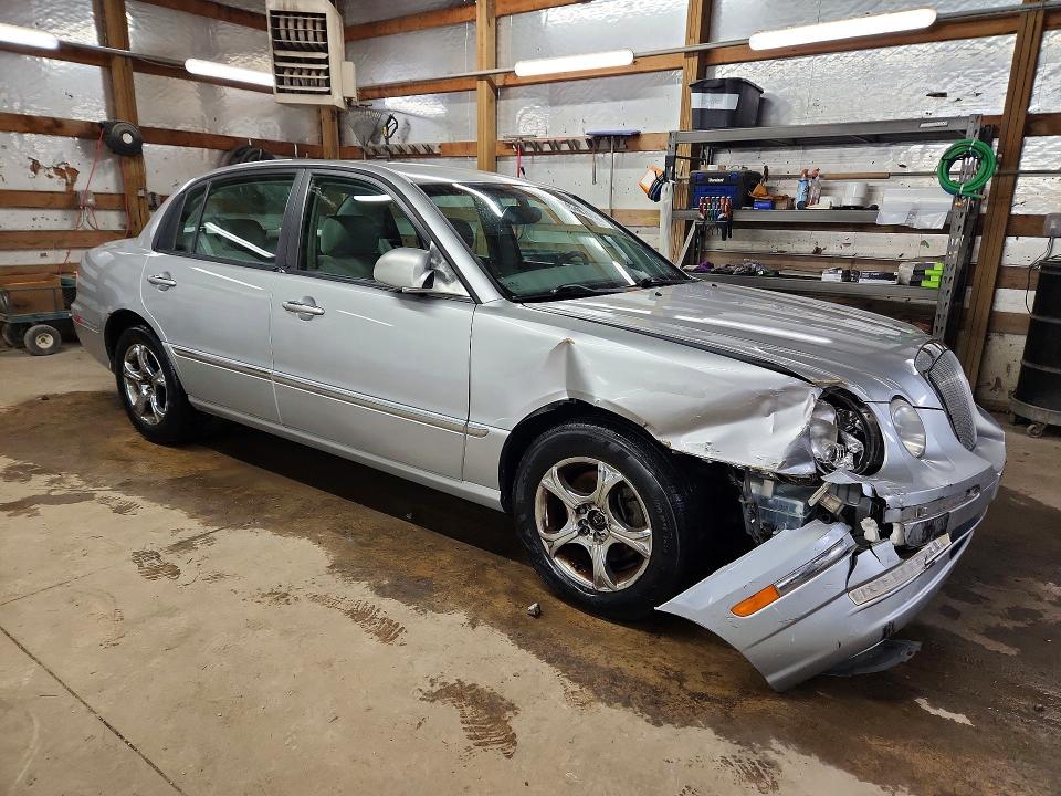 2005 Kia Amanti მანქანა იყიდება აუქციონზე, vin: KNALD124655066437, აუქციონის ნომერი: 45467096