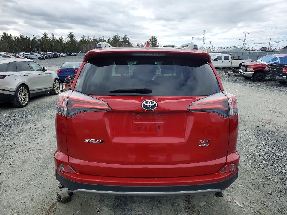 Продажа на аукционе авто 2017 Toyota Rav4, vin: 2T3RFREV4HW668213, номер лота: 46257666