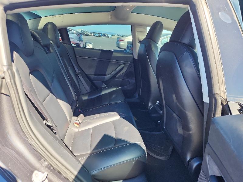 Продаж на аукціоні авто 2018 Tesla Model 3, vin: 5YJ3E1EB0JF128658, номер лоту: 46168466