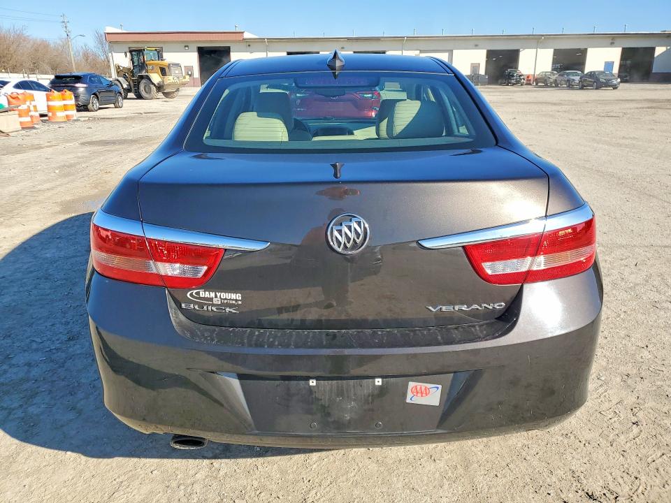41890196 :رقم المزاد ، 1G4PP5SKXF4216957 vin ، 2015 Buick Verano مزاد بيع