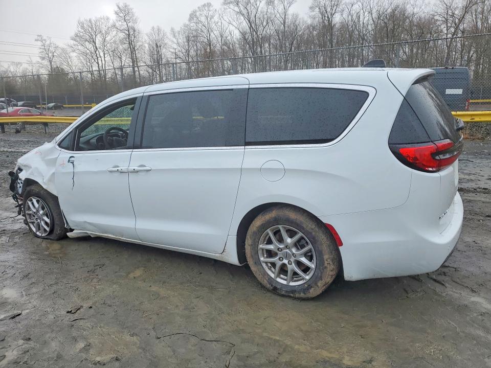 Продаж на аукціоні авто 2025 Chrysler Pacifica, vin: 2C4RC1BG2SR566488, номер лоту: 41879026