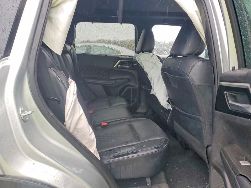 Продаж на аукціоні авто 2024 Mitsubishi Outlander, vin: JA4J3WA80RZ064870, номер лоту: 45561206